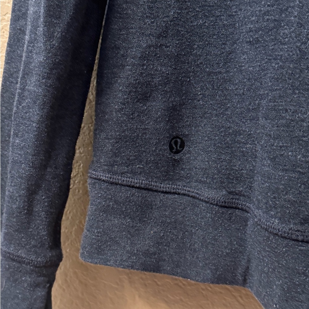lululemon athletica Reversible Pullover Grey S - Picture 5 of 8